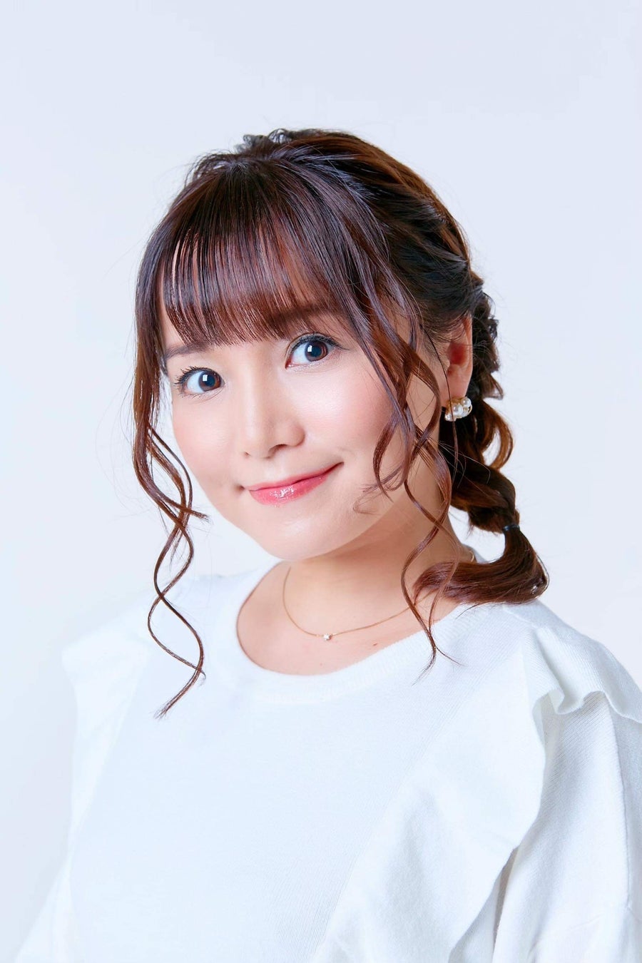 久野 知美氏