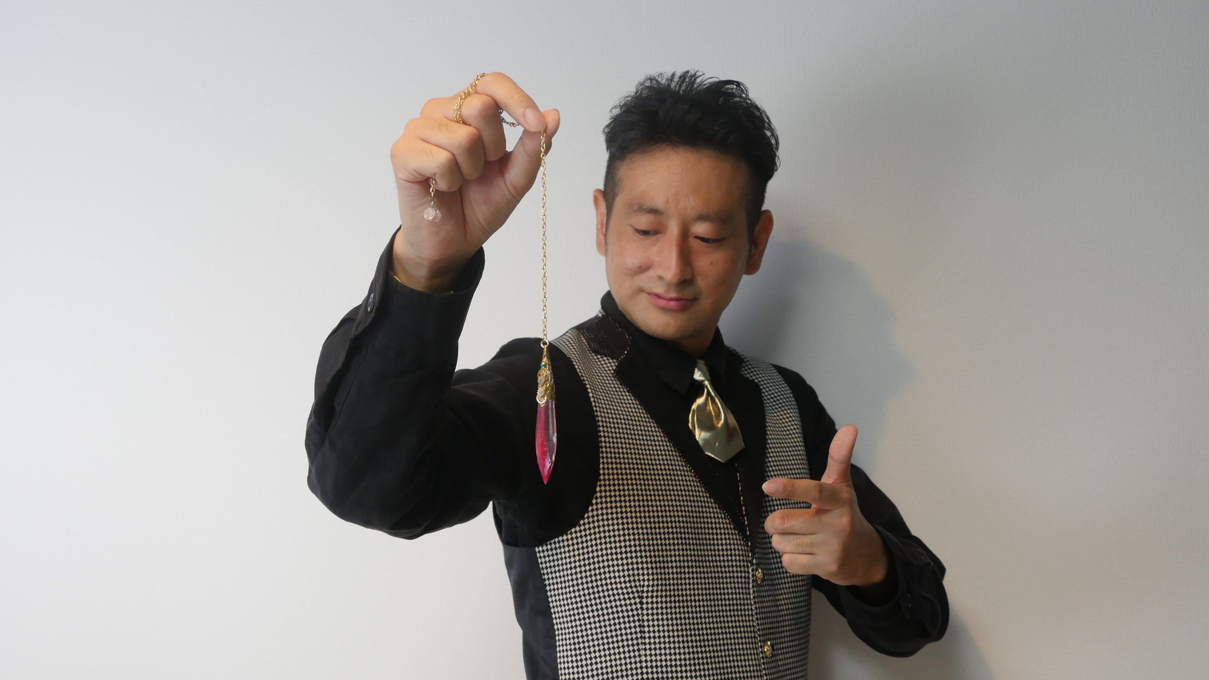 催眠術師じゅんいち