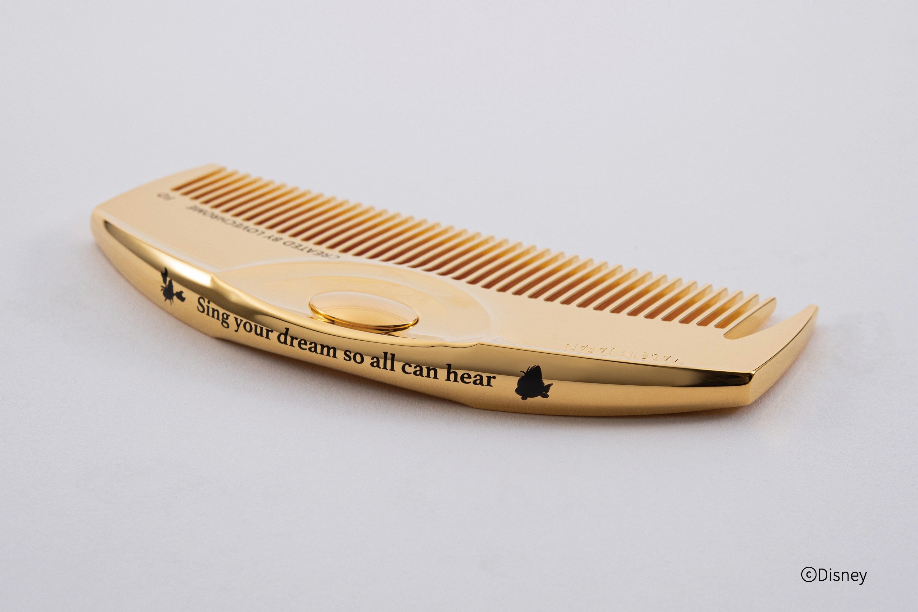 ラブクラム ディズニー ラプンツェル 限定ヘアコーム ラブクロムより、昨年人気のディズニーデザインのヘアコームが