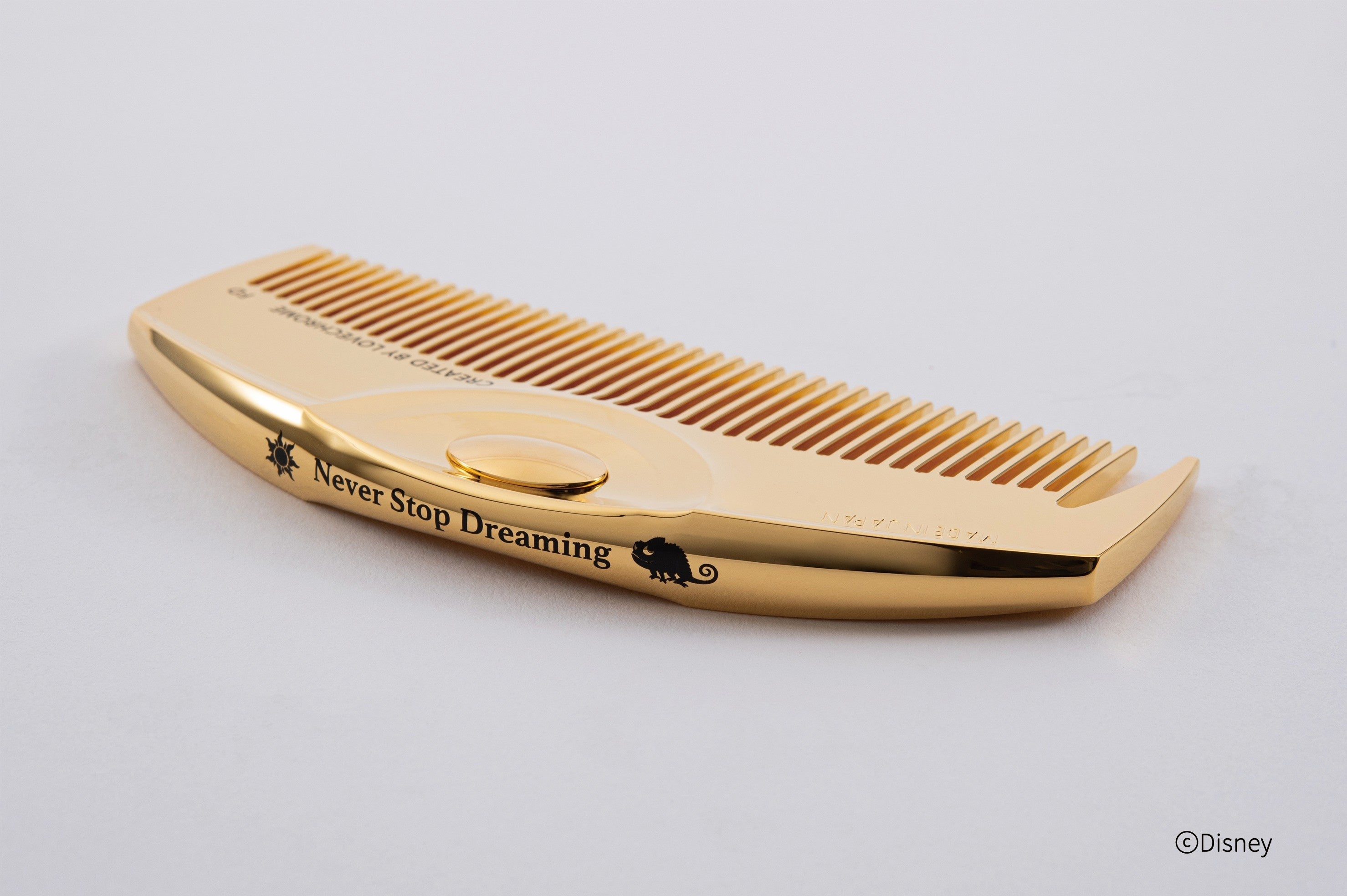 ラブクロムより、昨年人気のディズニーデザインのヘアコームが