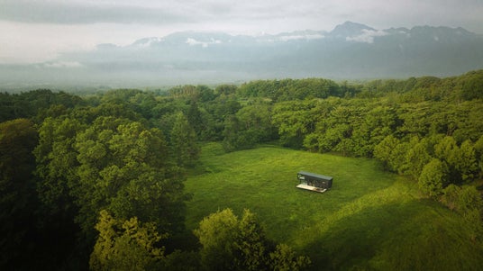 「建築しないホテル」で国立公園さえも客室にする「HOTEL CABINS & SOLUTIONS」を提供開始|(株)NOMAD TRAILERS 「建築しないホテル」で国立公園さえも客室にする「HOTEL CABINS & SOLUTIONS」を提供開始|(株)NOMAD TRAILERS