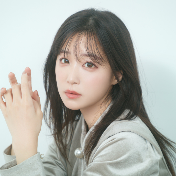 【パン講師・タレント】 休井美郷さん