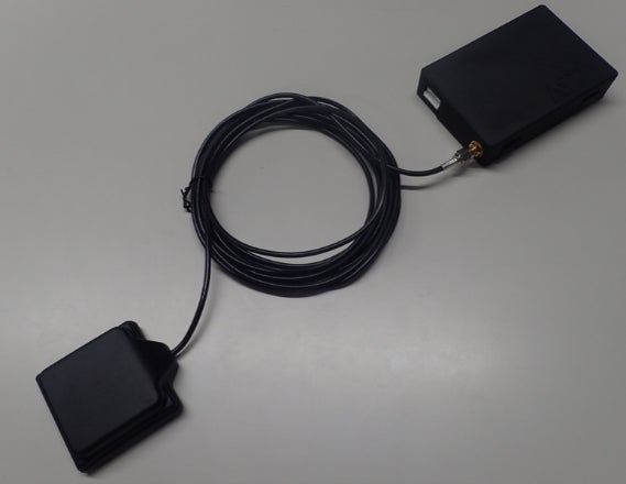 ASTI社が開発したGNSS受信ユニット