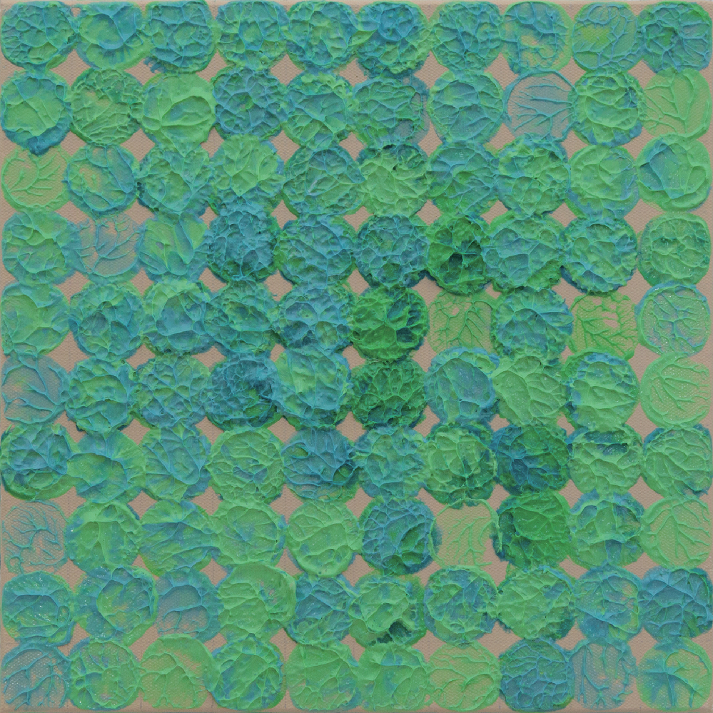 栗原亜也子「Mind Games [Light Blue, Light Green, Ivory]」（アクリル・グラスビーズジェルメディウム・キャンバス、30x30cm）82,500円（税込）