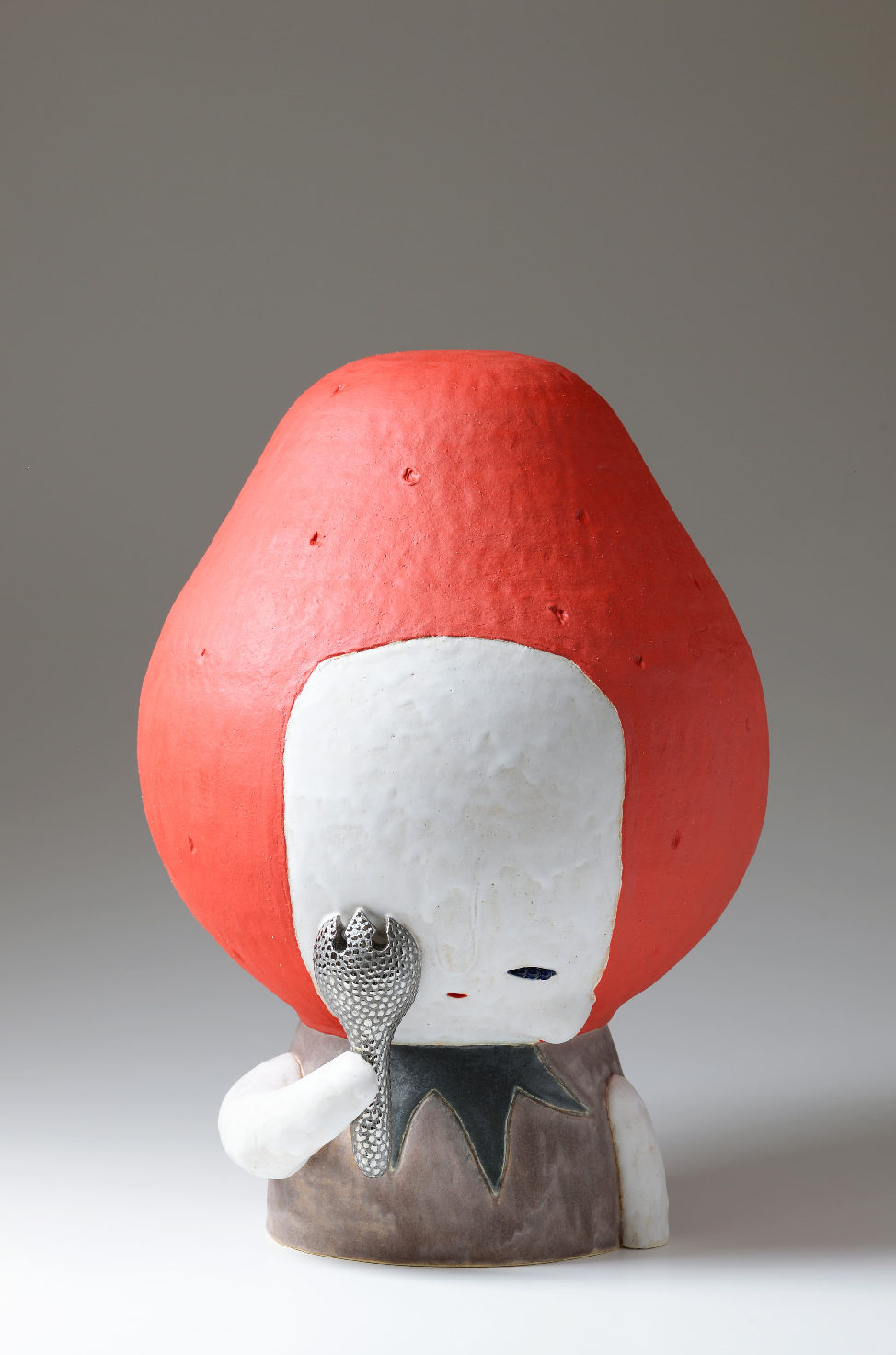 野村直城「さきわれしゃがん子」（陶、50×35.5×35cm） 484,000円（税込）