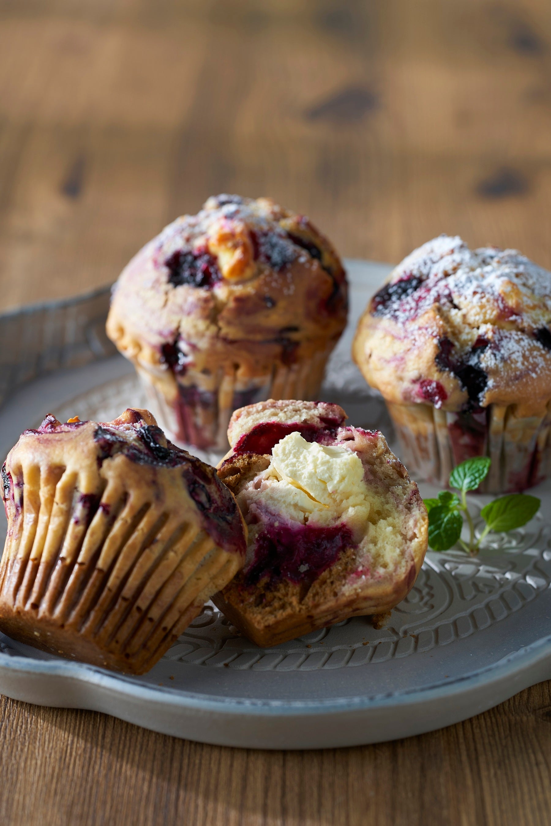 「アリスファーム」焼きたてマフィン・ミルクベリー（1個）451円※20日（水）からの販売