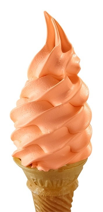 北海道「あすなろファーミング」夕張メロンソフトクリーム（1個）４２０円＜実演＞