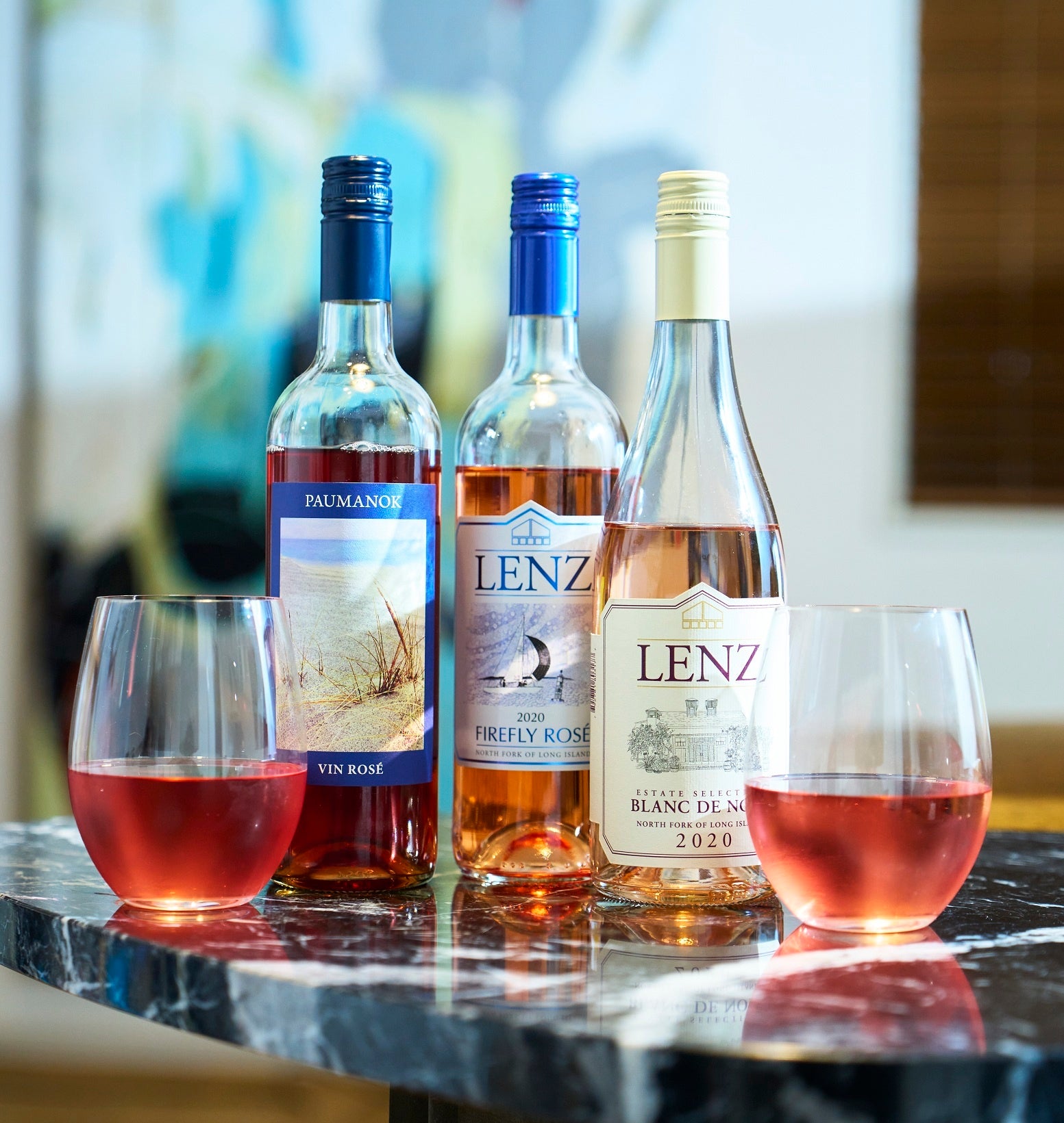 左：ポーマノック バン ロゼ（甘口750ｍｌ）4,840円、中：ファイヤーフライロゼ2020 （750ml)4,290円、右：レンツワイナリーブランノワール（辛口750ｍｌ）5,280円