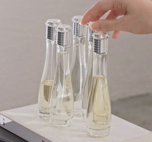 「Whitte(ウィッテ)」フレグランス全6種( 各50ml)  各21,340円 ◎きれいきれいスタジオ