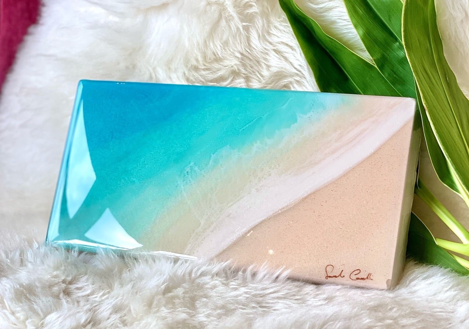  「サラ カードル」Adventure Spirit 5 〈レジンアート〉 （約15×30cm）63,800円［現品限り］