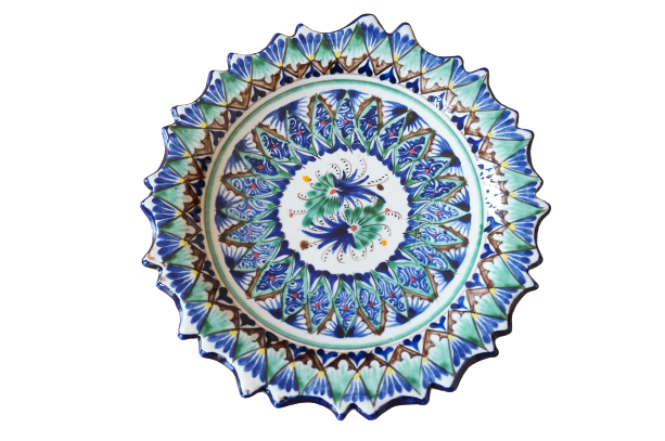 ウズベキスタンの東部、フェルガナ にある街リシタンの伝統的な陶器。 カラフルな模様が人気。 「リシュタ」 リシタン陶器（直径17cm）２,２８１円