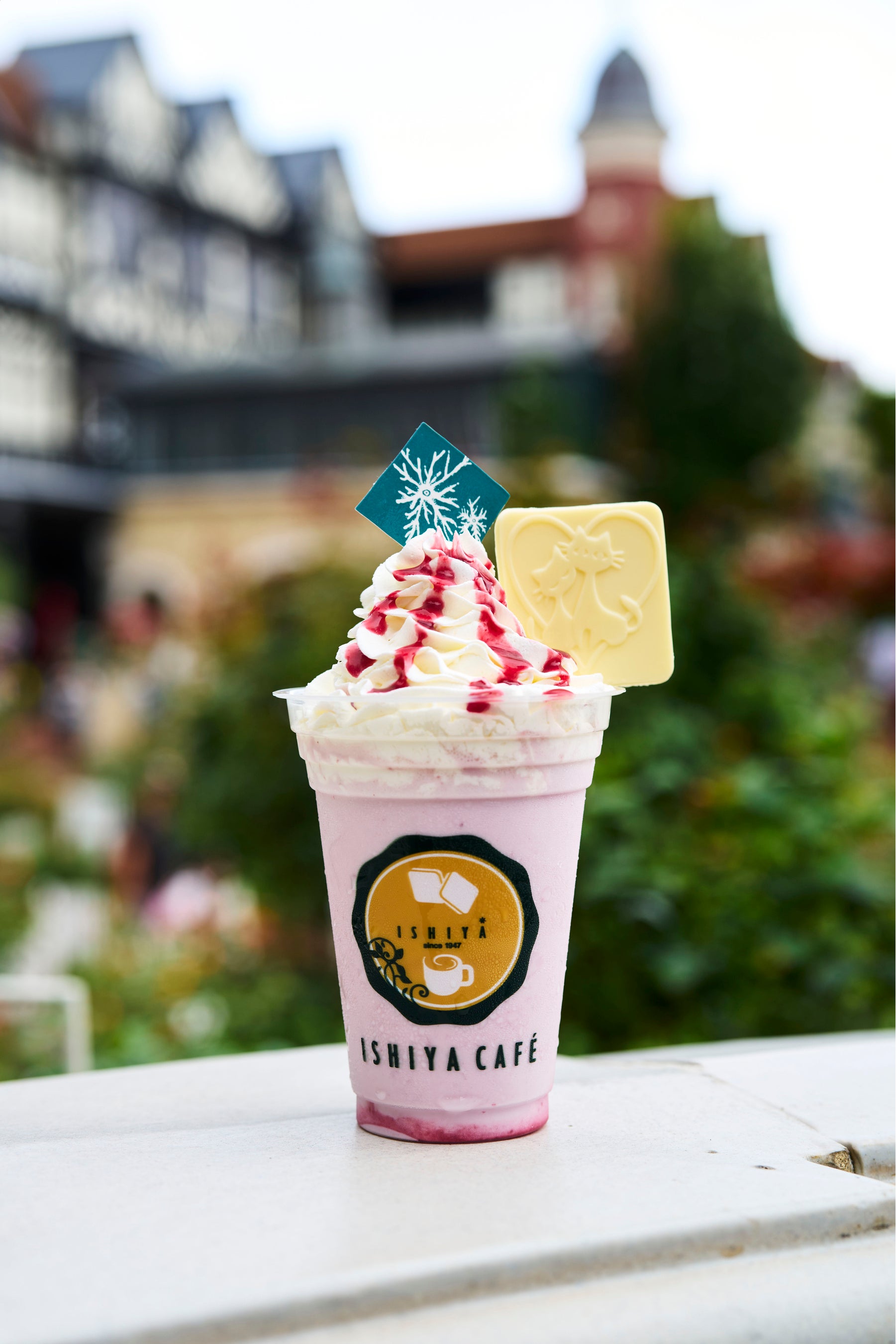 「ISHIYA」 白い恋人シェイク （ベリー、1個）750円［各日限定100］