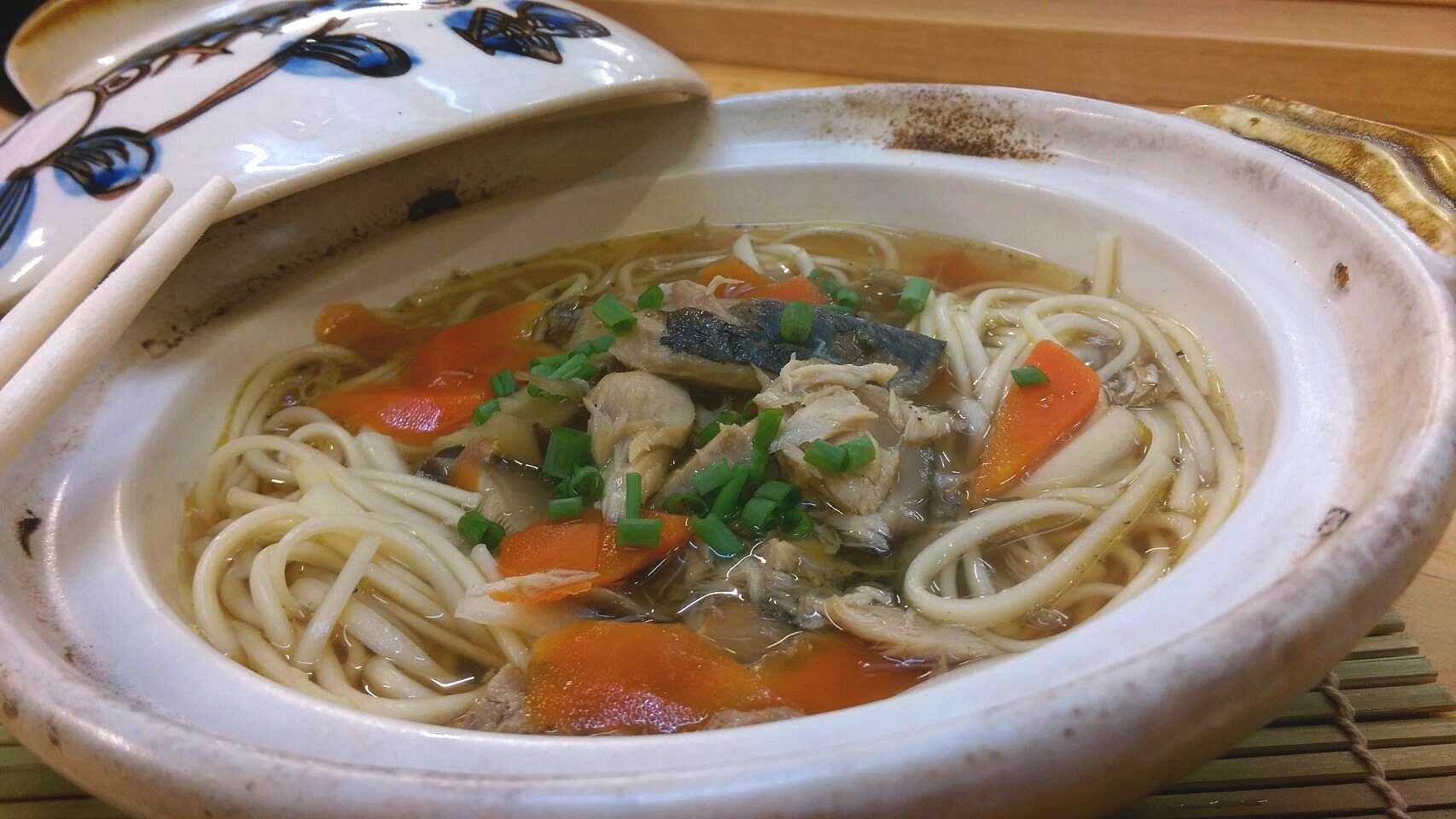 「大河内商店」 鯖だし五島うどん （麺120g、具材スープ220g）702円