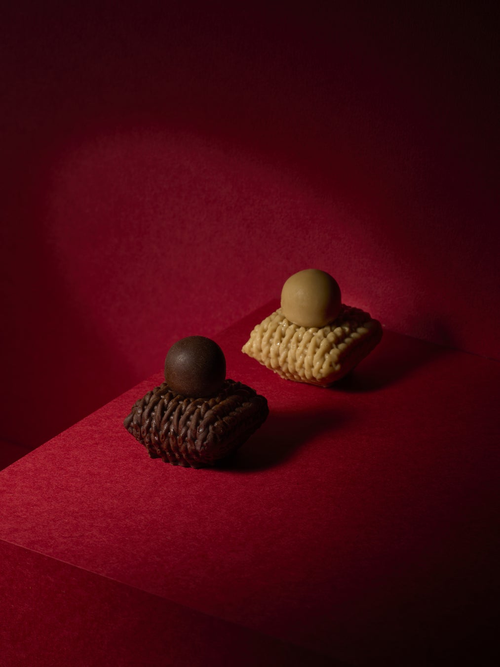 「Masahiko Ozumi Paris （マサヒコ オズミ パリ）」 Zabuton Quatre Chocolat （4個入り、日本製）3,201円