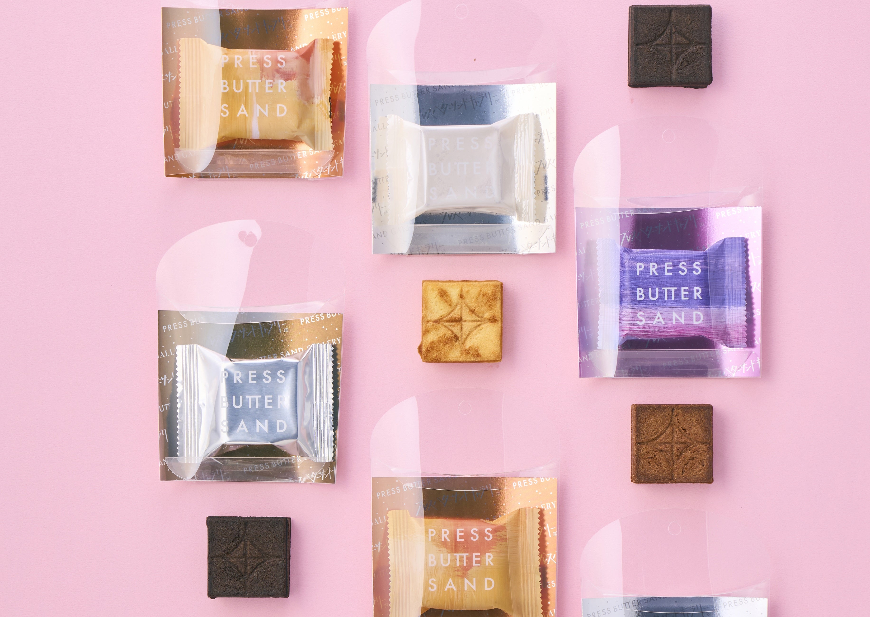 「プレスバターサンドギャラリー」バターサンドプティ〈黒・白・ラムレーズン・チーズ〉（各1個、日本製）各378円