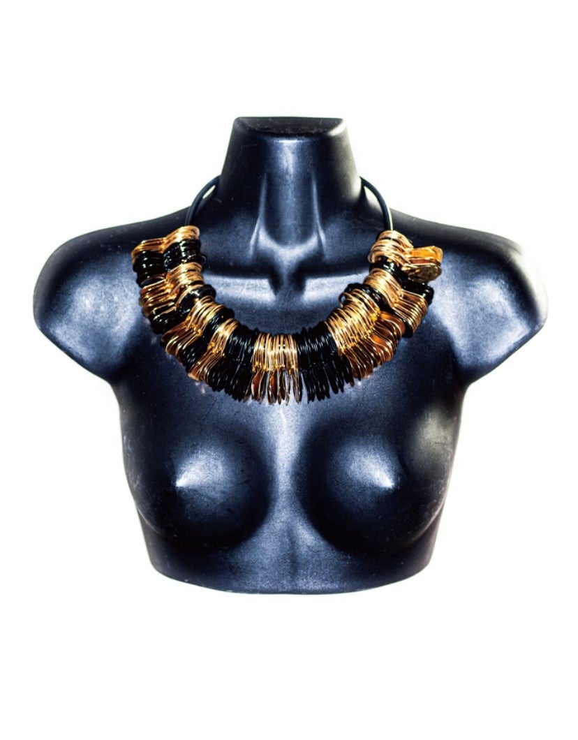 阪神梅田本店】長谷川淑子 アートワーク展 （1978年～2023年） | 株式