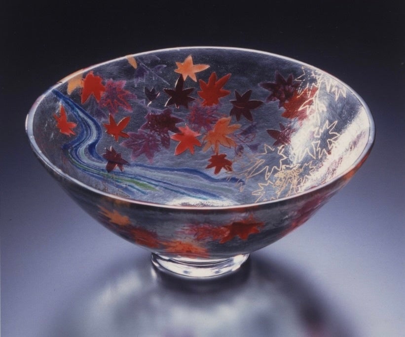 「碗[錦繍]」 （ヴィトレマイユ（ガラス胎七宝）、15×7cm） 350,000円