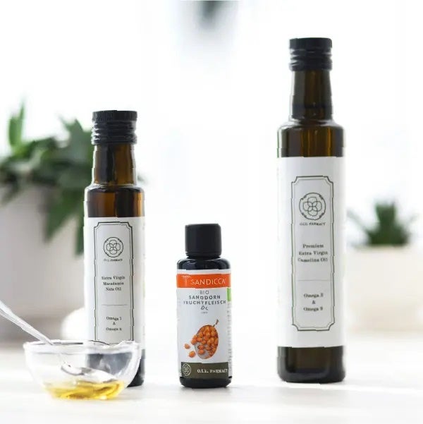 「O.I.L.FARMACY（オイルファーマシー）」プレミアムエキストラバージンマカダミアナッツオイル（100ml）4,536円など、