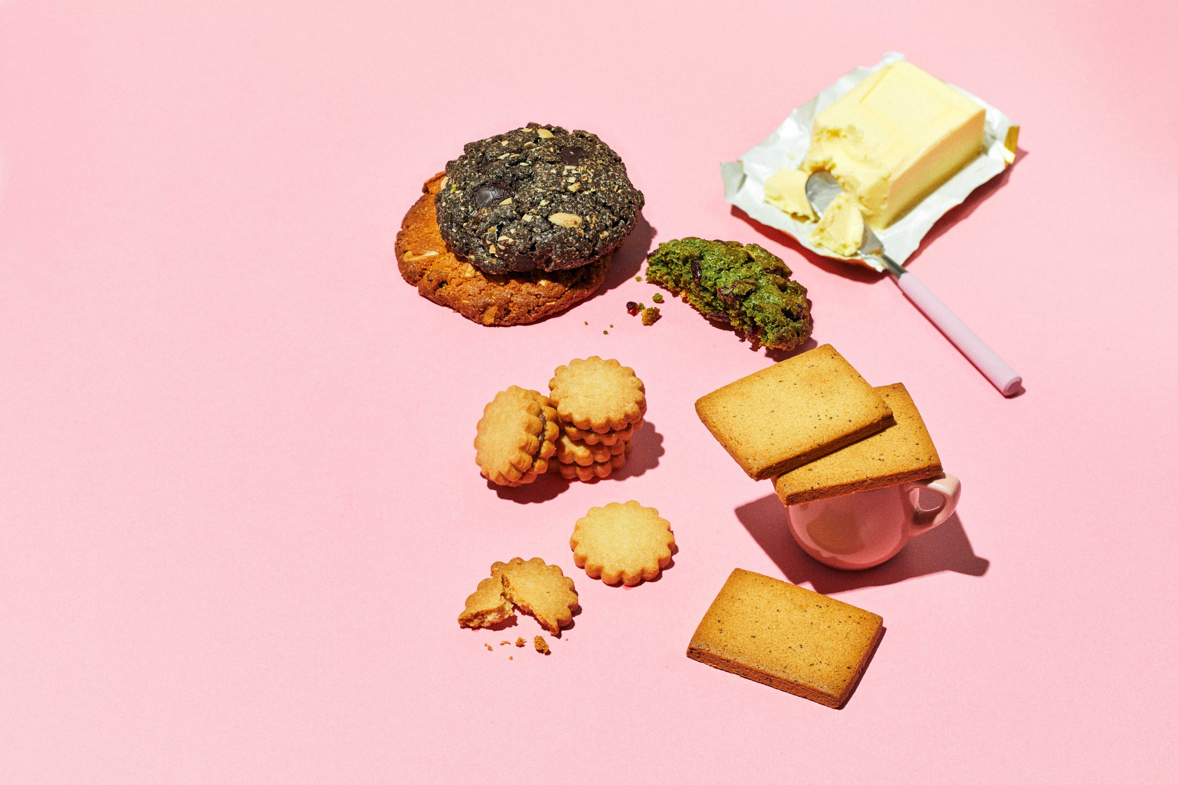 大阪「SN.Paｒallele」（エスエヌパラレル） アメリカンクッキー（ラムレーズン＆アーモンド・ チョコレートチャンク・マッチャミルク＆クランベリー） 各368円[各日販売予定数各50] など