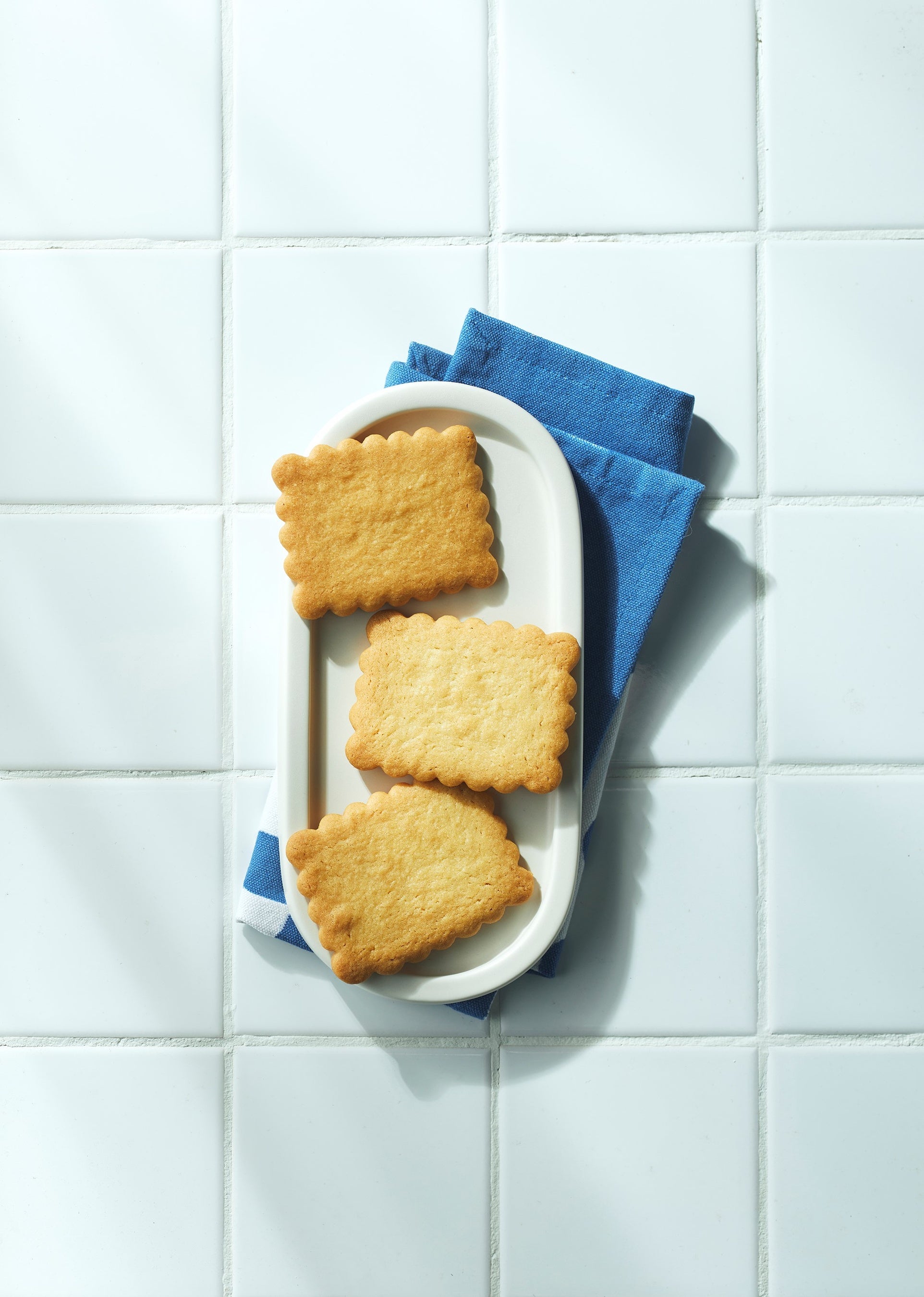 『発酵「CALPIS」PARLOR』 発酵BUTTER SABLE(6枚入り）1,350円 [先行販売]