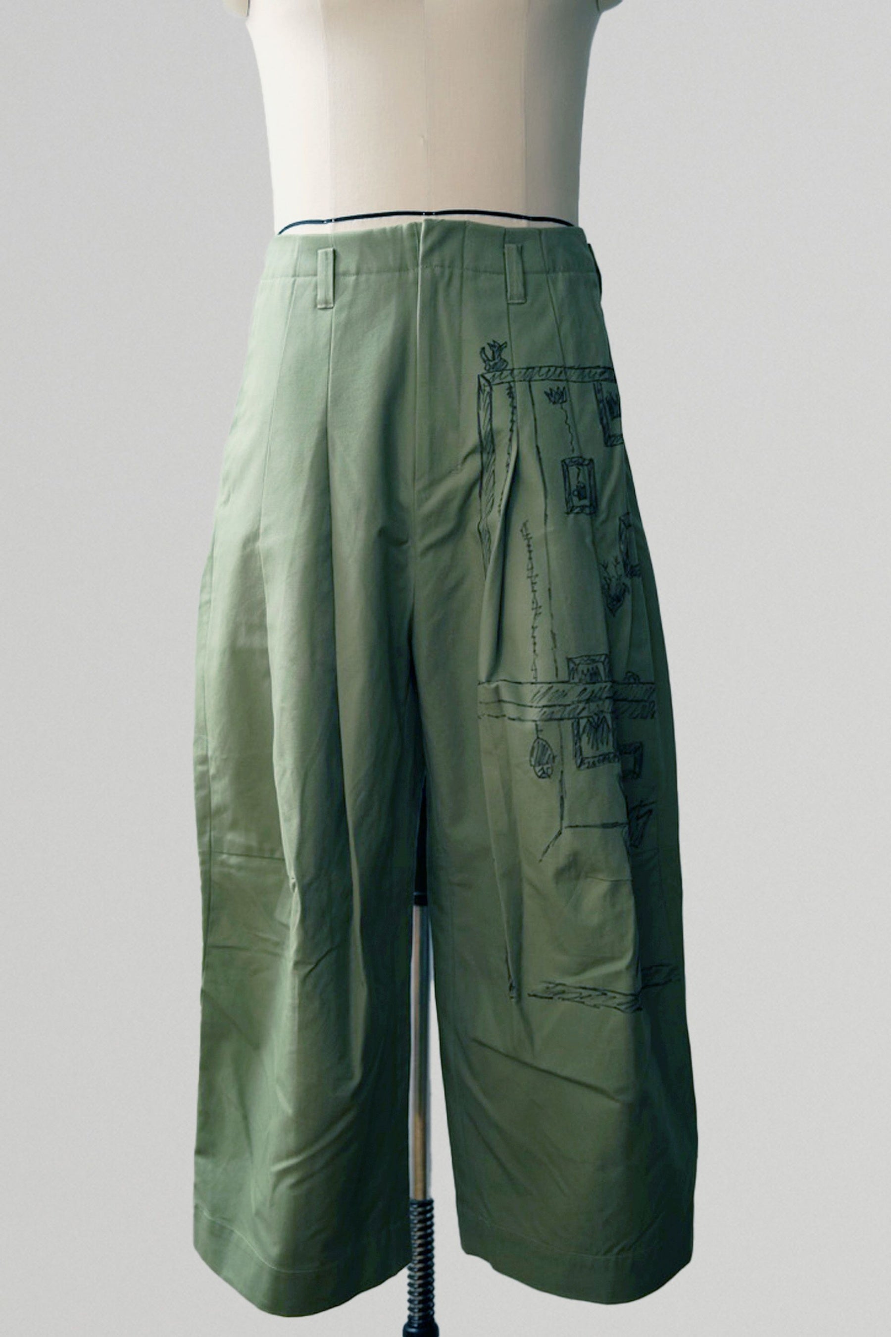 BAGGY WITH DRAWING，カラー：ECRU・BLUE GREY・GRASS，価格：半面 39,600円、全面 64,900円（税込）