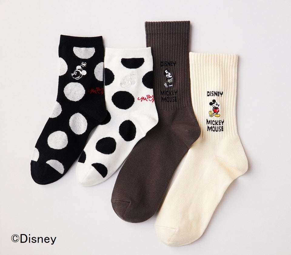 「福助」 ソックス 各1,980円 ◎4階 婦人靴下売場