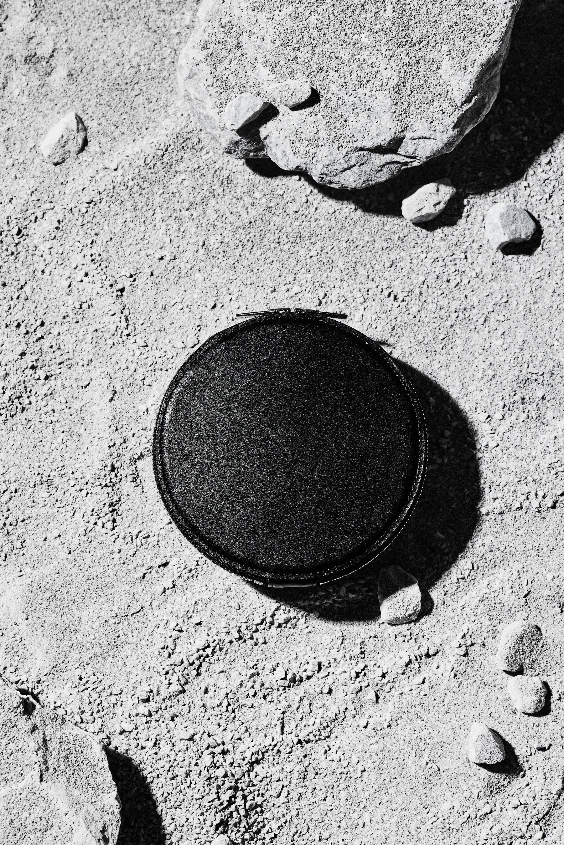 FULL MOON WALLET 19,800円