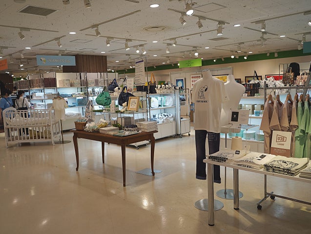 「うめだスヌーピーフェスティバル2023」応援のため、城田優さんがPRイベントで阪急うめだ本店9階会場に来場! | 株式会社阪急阪神百貨店の ...