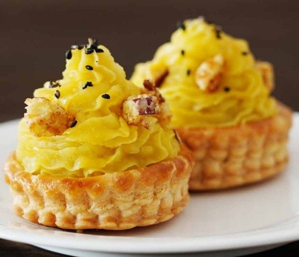 お菓子、パンの古い本です。 お菓子、パンの古い本です。 本