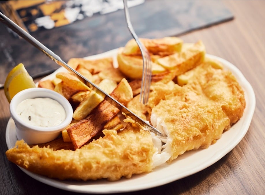 「ホワイトヘッド」フィッシュアンドチップス(レギュラー、1人前) 1,836円 ※10月11日(水)～17日(月) ◎9階 催場