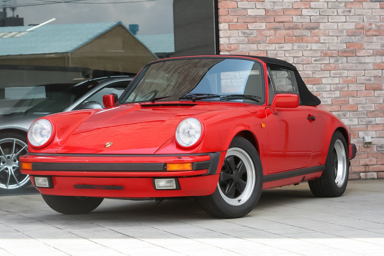 ポルシェ911 930型　距離 81,765km  価格 1,918万円(税込)