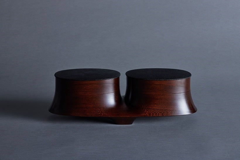 欅筥「双」　幅41cm×奥行き15.8cm×高さ13cm　660,000円