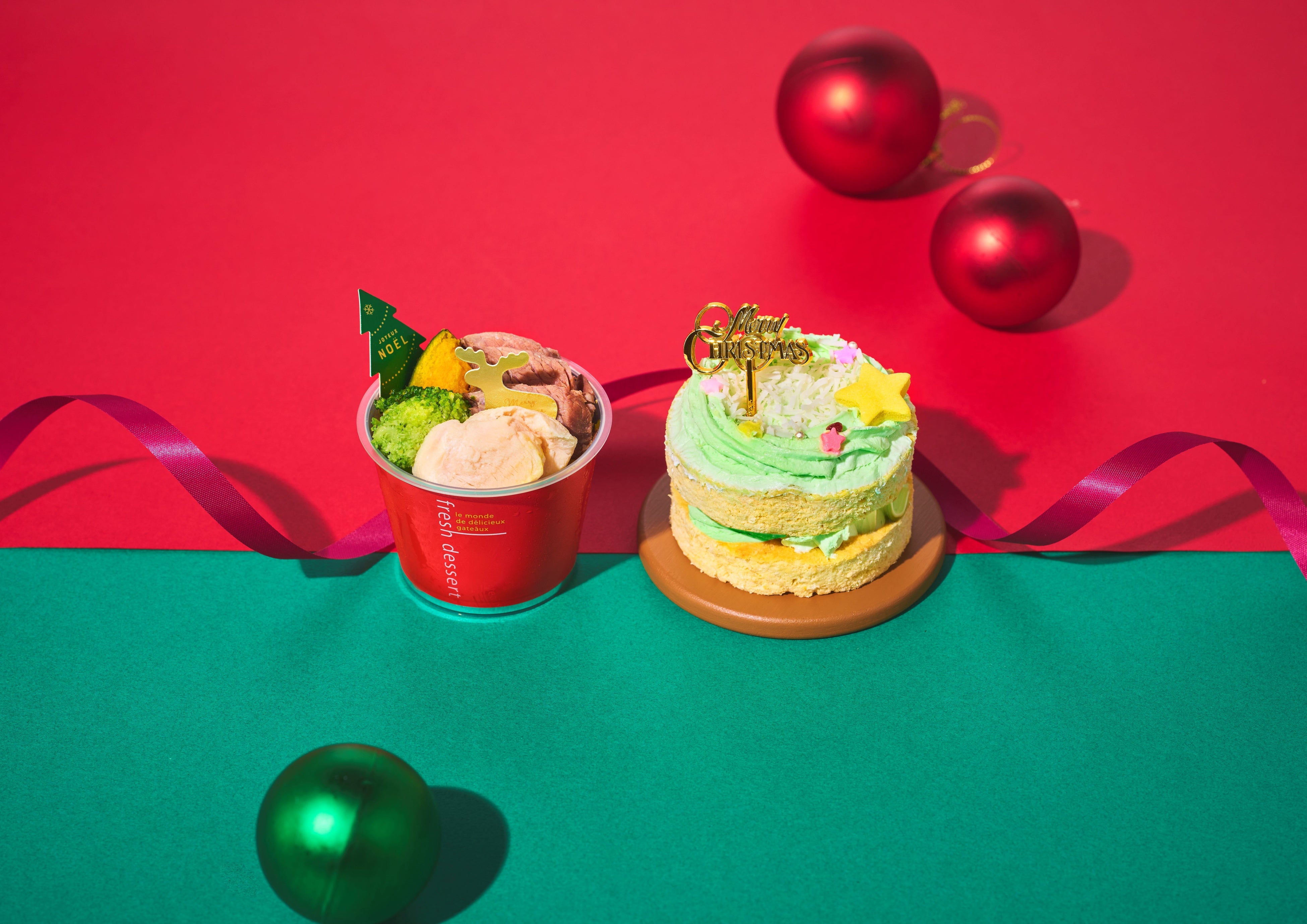 「CAKE LINK FORDOGS」ワンちゃん用クリスマスDinnerセット（ ケーキ直径７ｃｍ、高さ５ｃｍ お惣菜カップ直径５ｃｍ、高さ７ｃｍ）５,８３０円 【冷凍】 ※１２月１８日までの限定販売