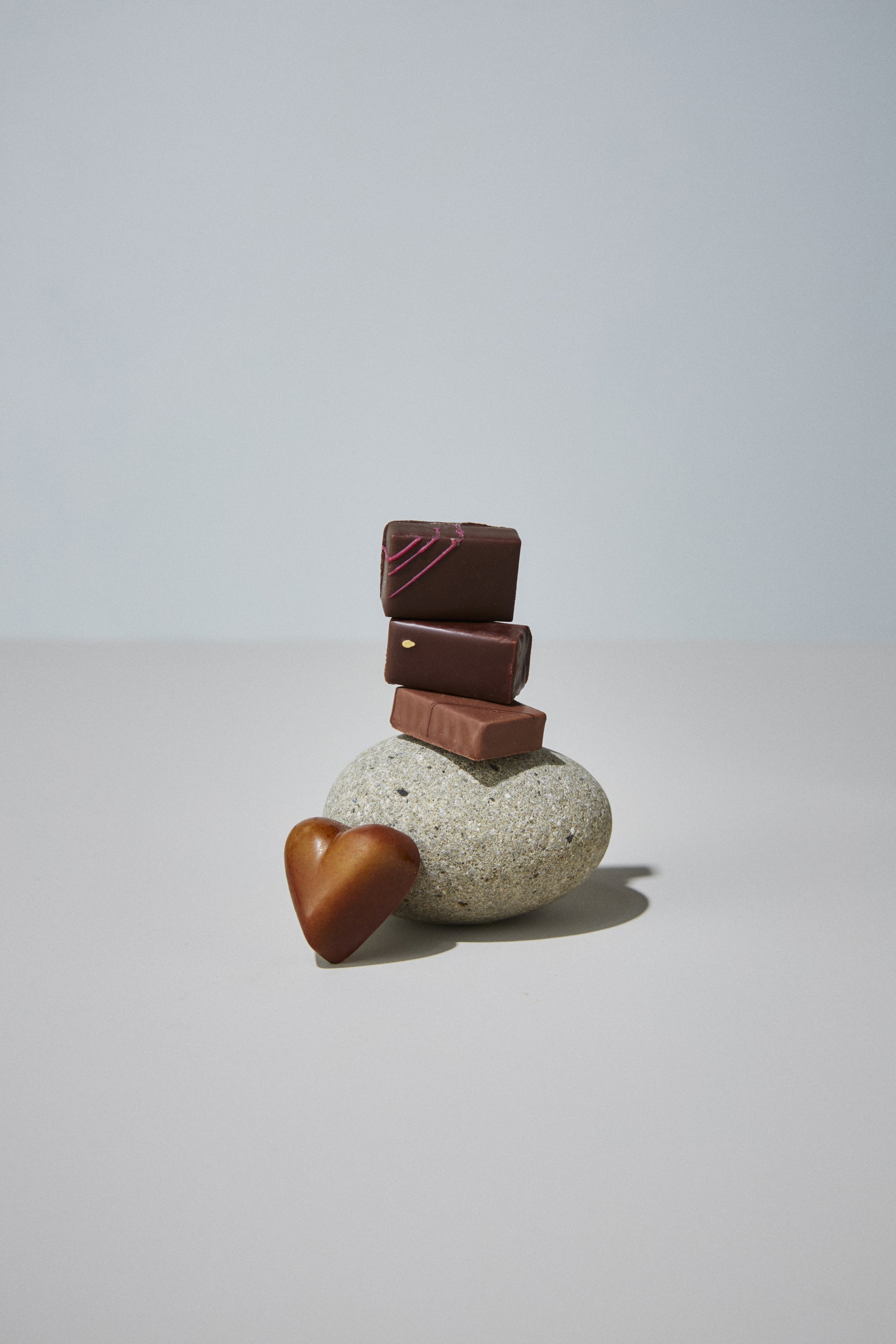 「イヴァン・シュヴァリエ」 ショコラアソート8粒 （8個入り、フランス製）4,644円