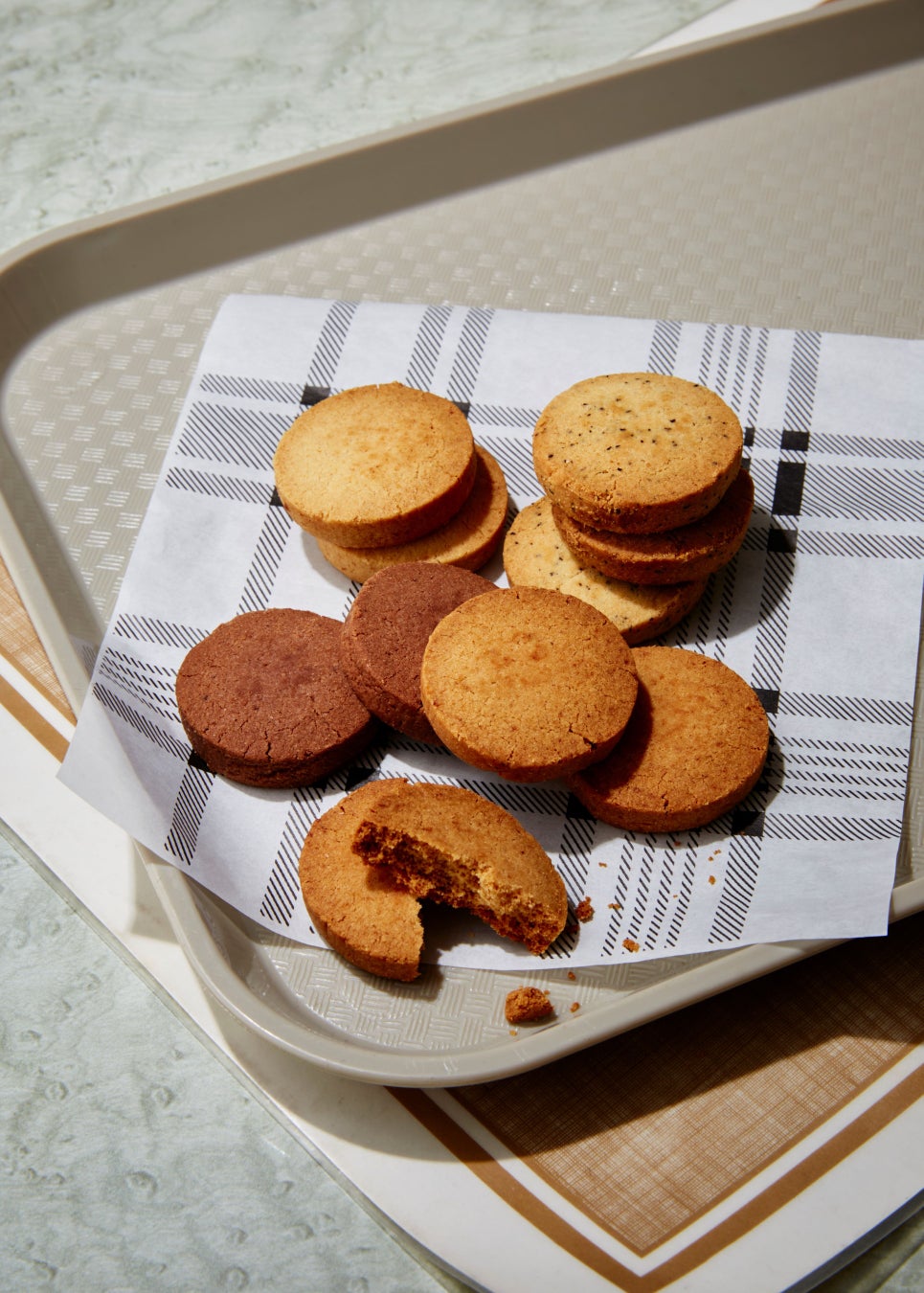 「セイスト」 パウダースノー (220g)4,320円◎前半