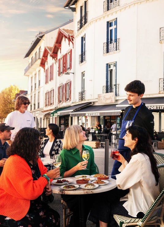 【阪急うめだ本店】「フランスフェア2026」独自の文化と美食に溢れ、バカンスを楽しむ人々で賑わうバスクを特集 【阪急うめだ本店】「フランスフェア2026」独自の文化と美食に溢れ、バカンスを楽しむ人々で賑わうバスクを特集