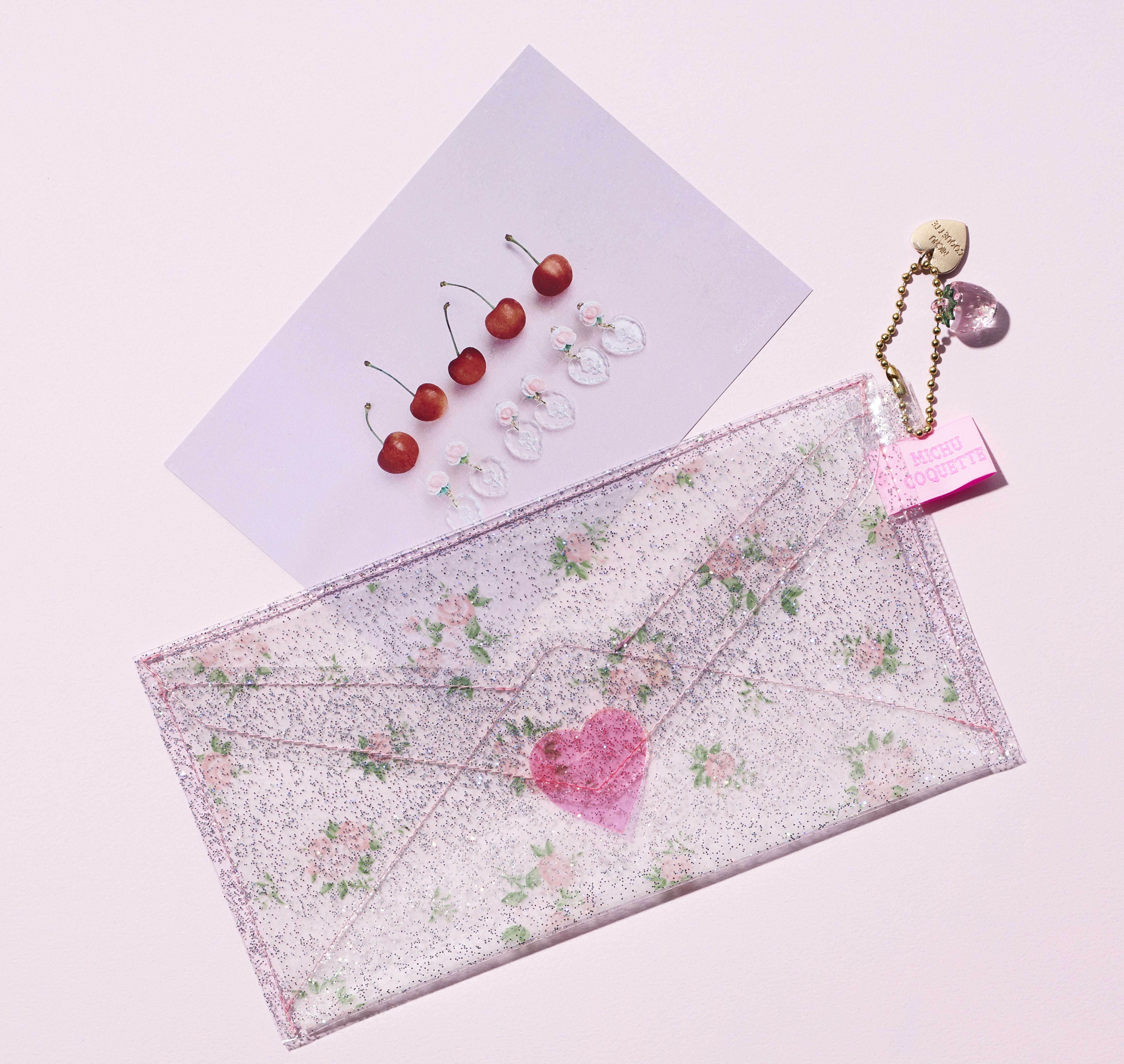 「ミチュコケット」ラブレターマスクケース 4,290円※1月26日(水）〜2月1日（火）