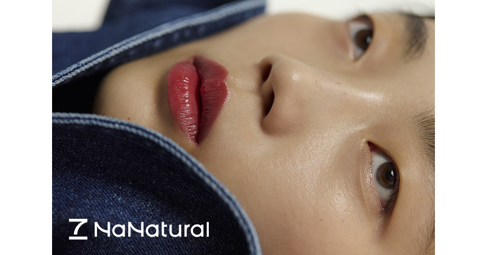 メイクアップ新品 ナナチュラルがメイクアップアーティストnagisa氏とコラボしたカラー