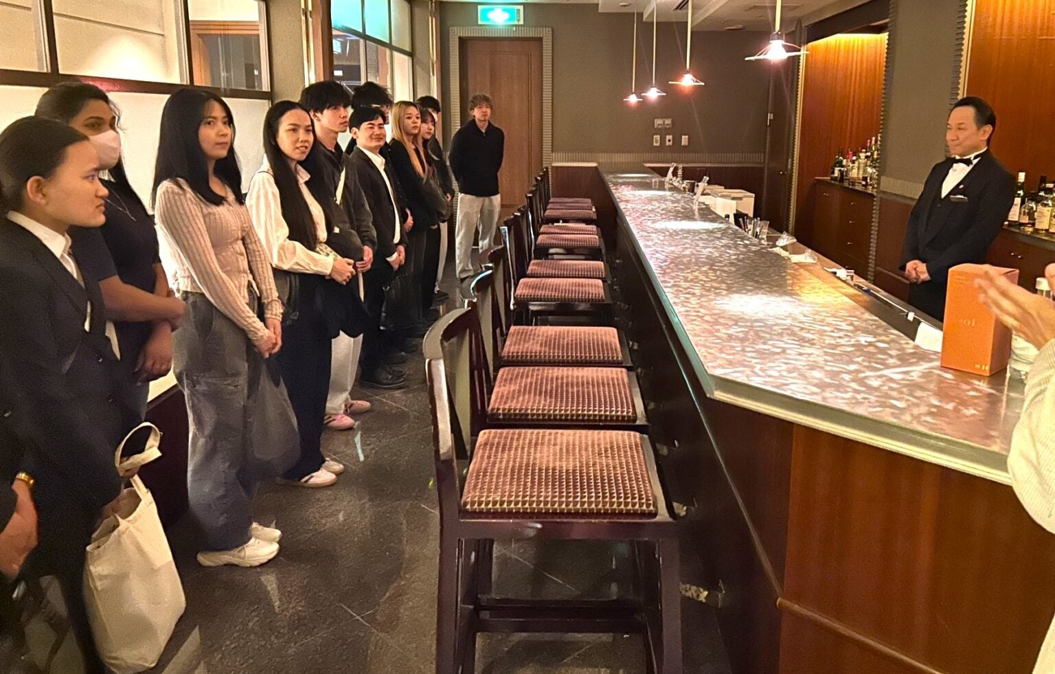 【ザ・ゲートホテル横浜 by HULIC】メーカーズディナー “シャトー・ピュエシュ・オー × Anchor Grill Yokohama” を10月26日(月)・27日(火)に開催