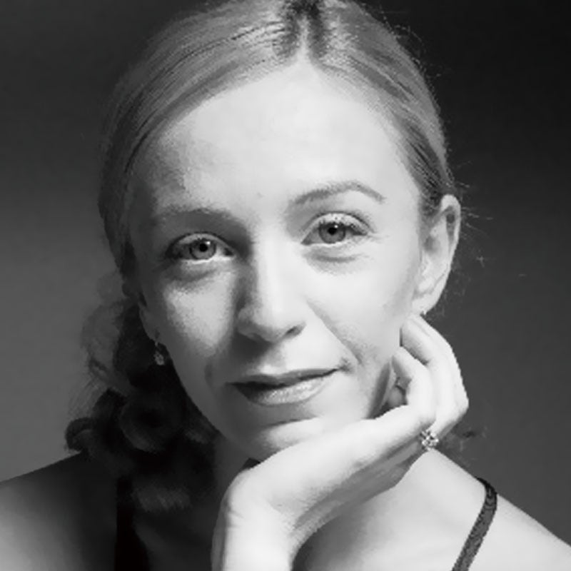 シルヴィア・アッツォーニ