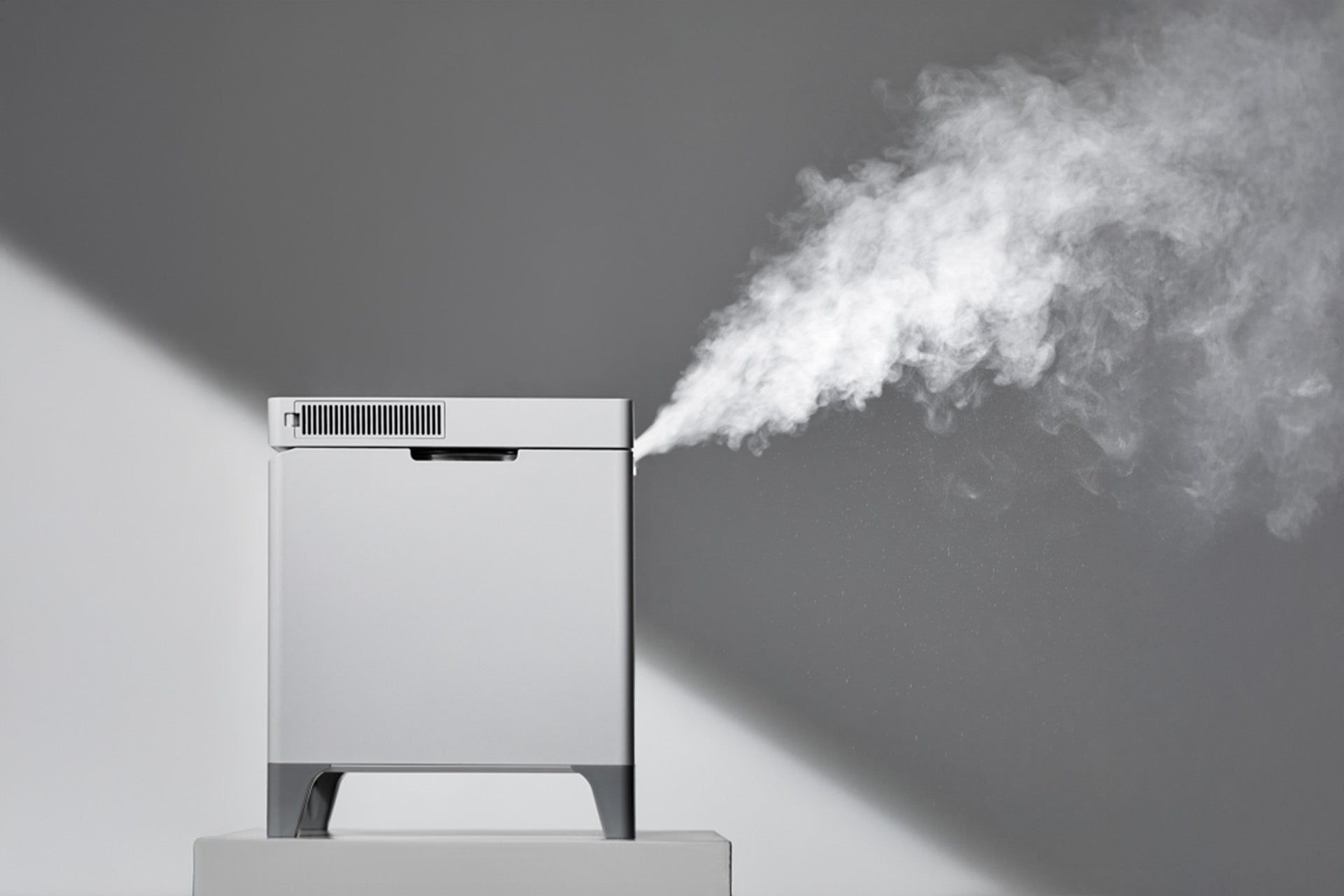 世界が認めた“清潔な加湿器”ケアポッド】累計100万台突破 — 衛生、安全