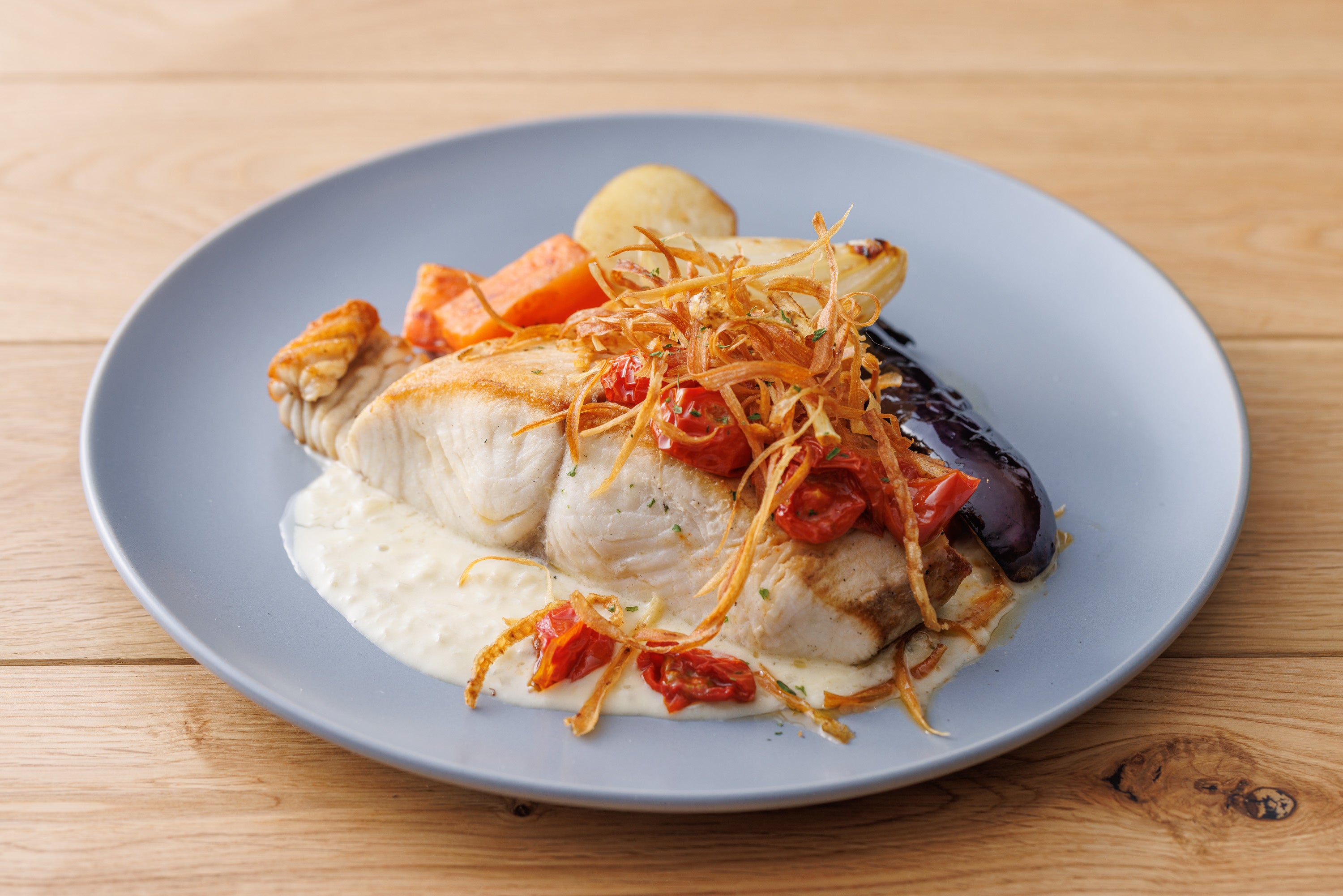 提供メニュー：和歌山県すさみ町産オキザワラの厚切りステーキ