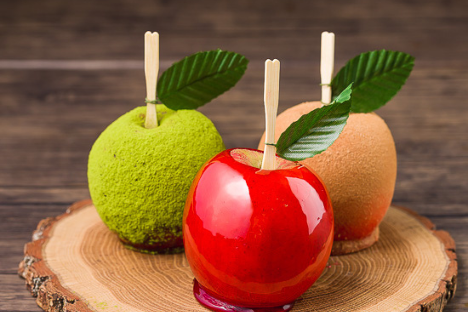 【リンゴあめです★】 屋台の定番“りんご飴“が津田沼に上陸！定番からフレーバーまで話題の