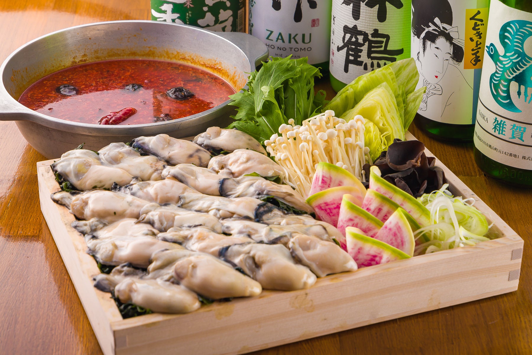 生で食べられる牡蠣を贅沢にしゃぶしゃぶ!選べるスープで何度で ...