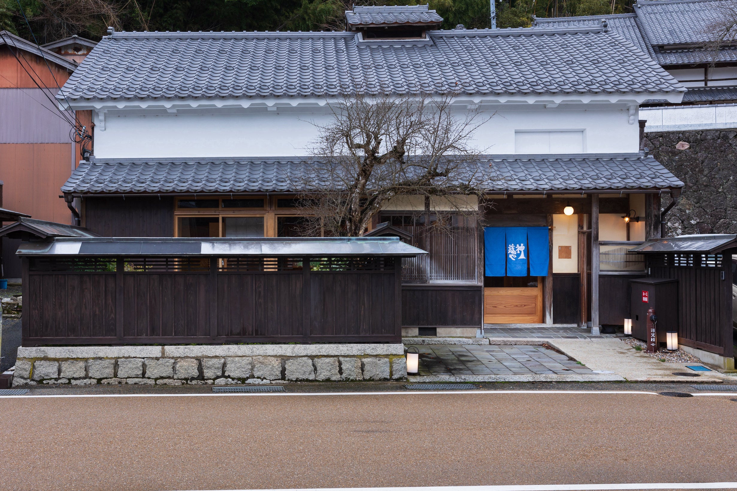 伊根町「FUNAYA KAJIYA 神慈や」