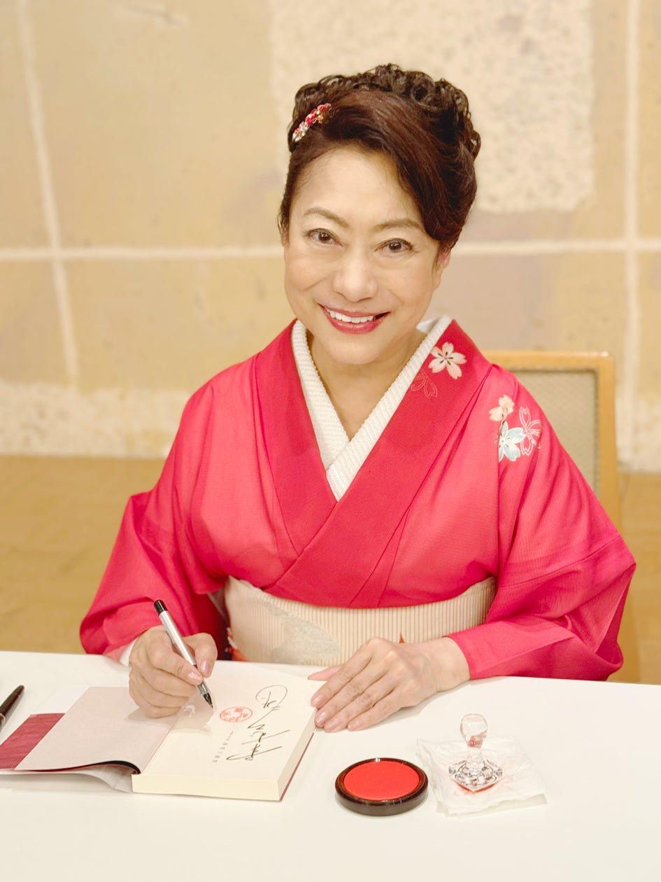 「嬉しゅうございます」山村紅葉、初小説『祇園の秘密 血のすり替え』物語の舞台・京都での初イベントが大成功&早くも2度目の重版決定に喜びのコメント
