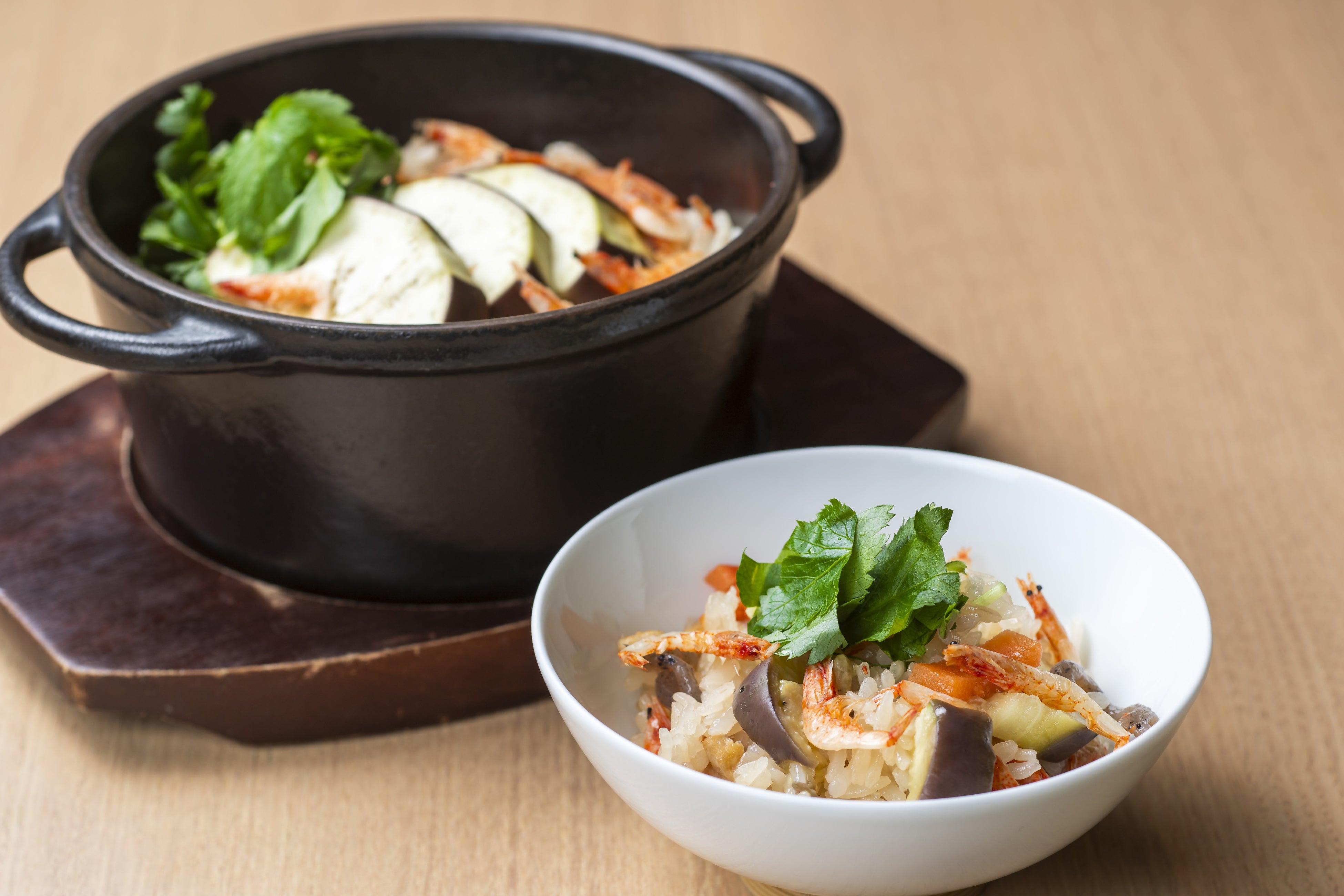 五街道の起点日本橋と東海道で結ばれたしずおか中部の交流企画|日本橋の名店15店で桜えびやしらすなどしずおかの名産品を活かした特別メニューを味わう「日本橋 しずおか食堂」を11/8(土)より期間限定開催