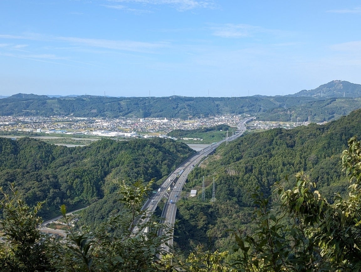 晩秋の絶景と文化に触れるトレッキングセミナー開催