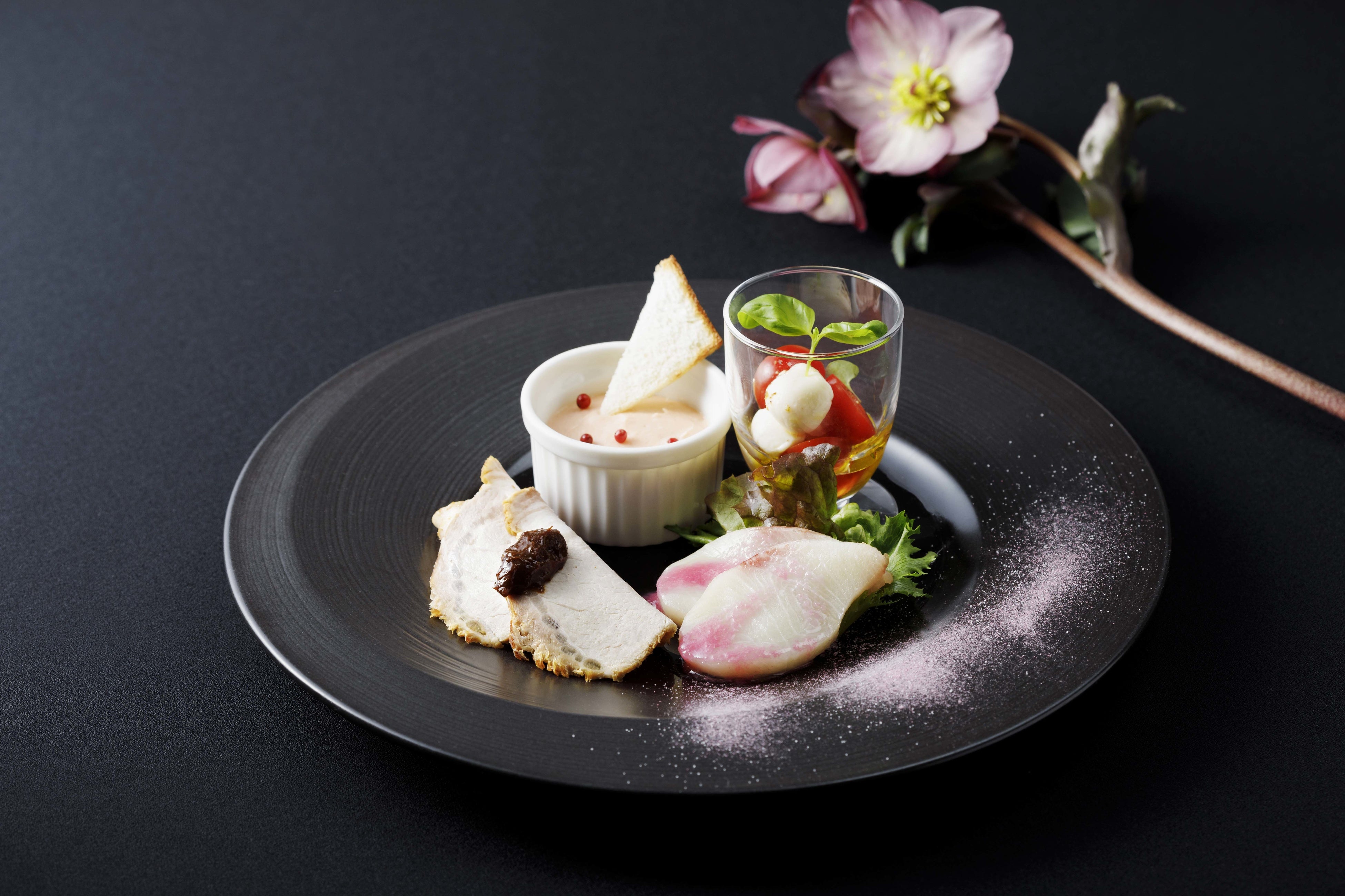 「ビストロオードブルプレート」（¥3,500）