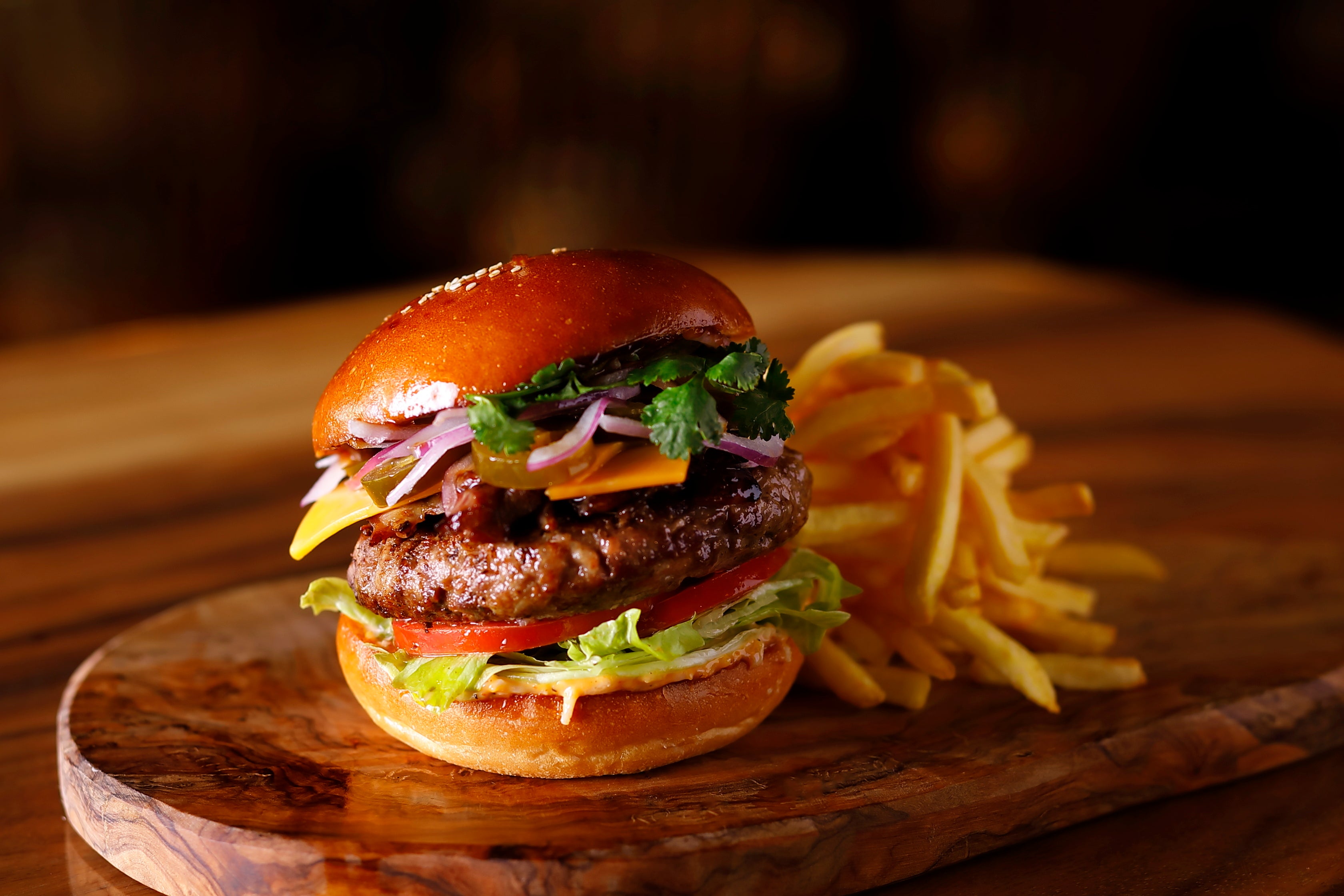 ヴィックスバージェロンバーガー　￥3,700（税金込・サービス料別）